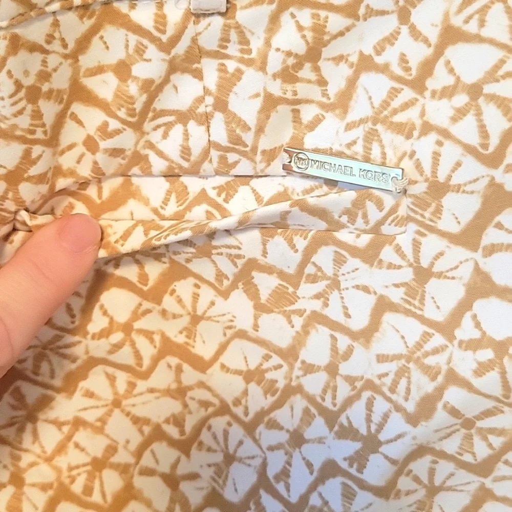 Michael Kors Cream, &Tan Designer Pant - Picture 4 of 9